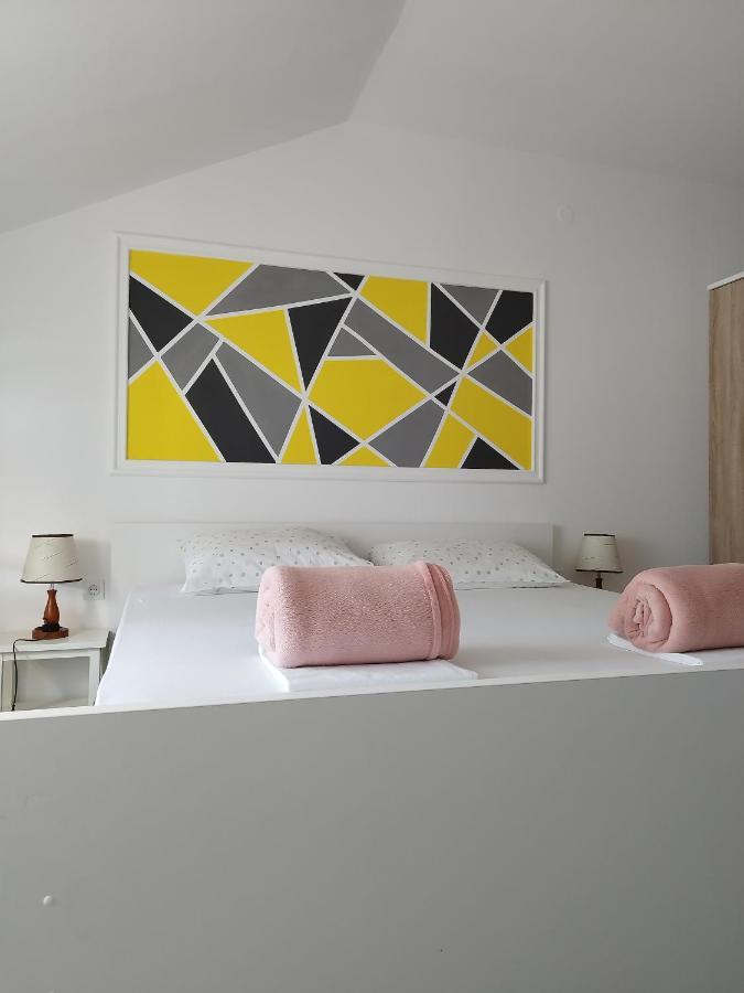 Apartments Jakovljevic Grebaštica Eksteriør billede